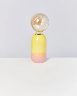 Motel a Miio Farol - Lamp yellow rose New